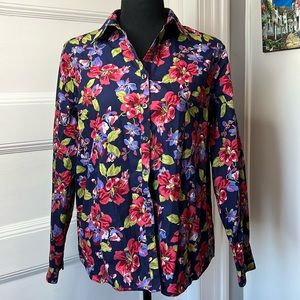 LANDS’ END NWOT  NO‎ IRON SUPIMA BLOUSE